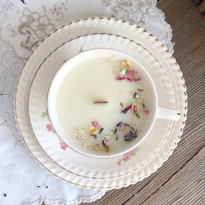 Vintage Teacup Candle “Sovereign Pottery”