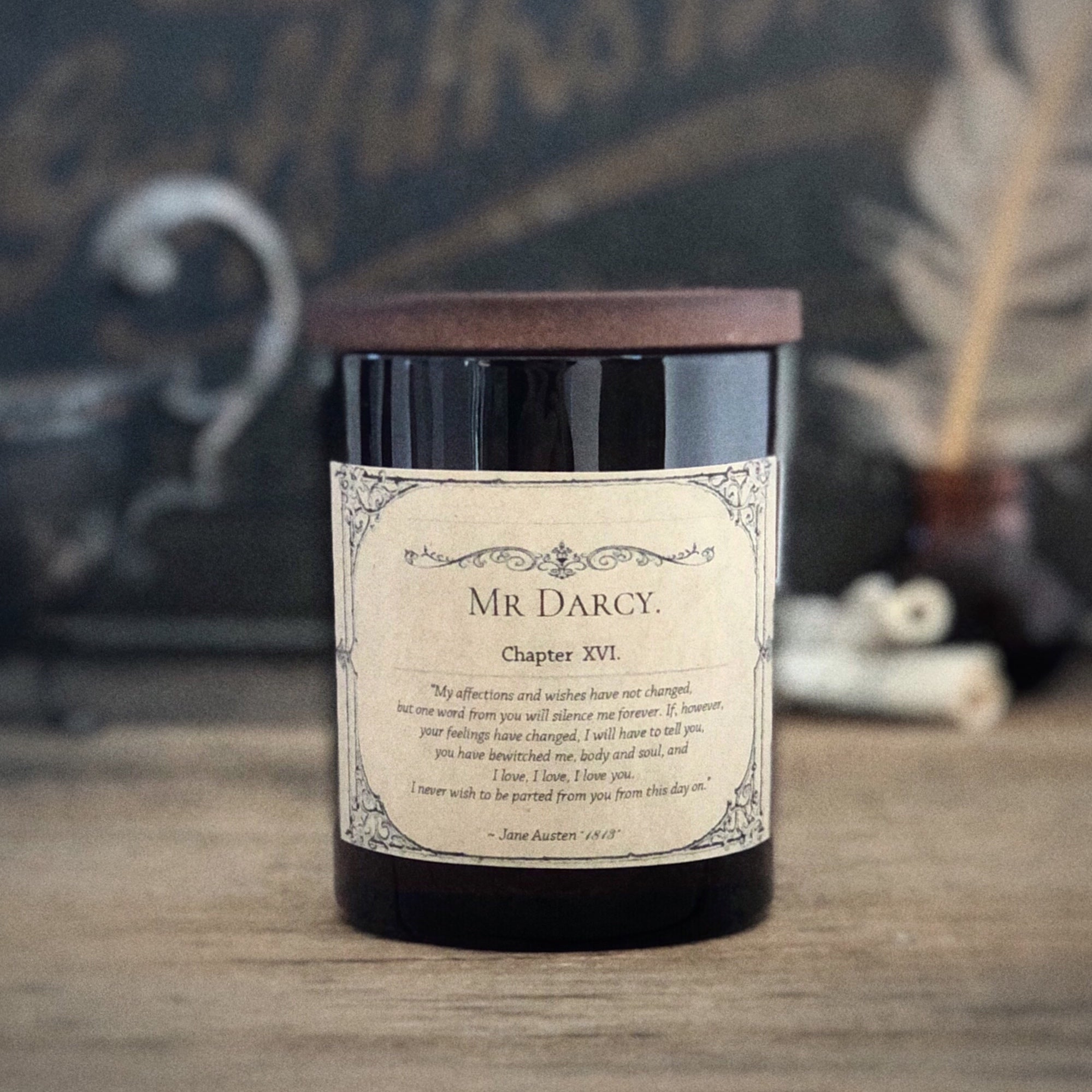 Bookish Candle "Mr Darcy"